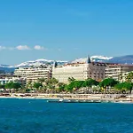 Appartamento Nouveauté ! Front De Terrasse Et Parking Cannes